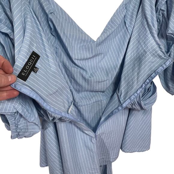 ELOQUII Women’s Blue and White Crisscross Draped Puff Sleeve Top - Picture 4 of 4